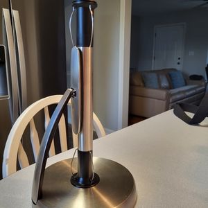 OXO good grips paper towel holder